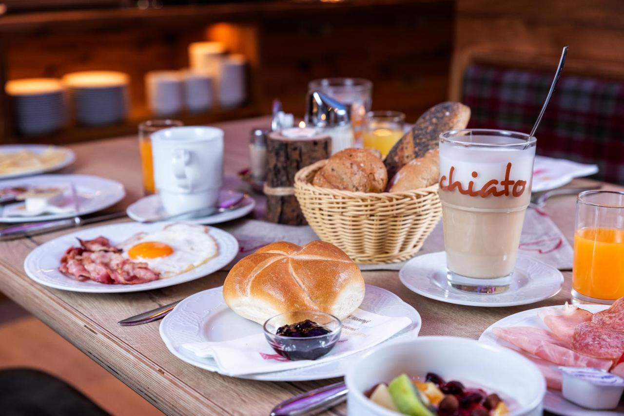 Hotel Garni Siegmundshof - Inclusive Joker Card Im Sommer Saalbach-Hinterglemm Exterior photo